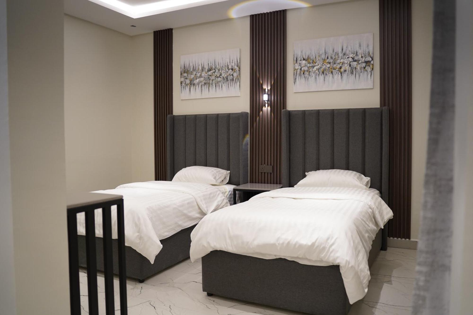 Lavenue Resthouse Daire Nizva Dış mekan fotoğraf