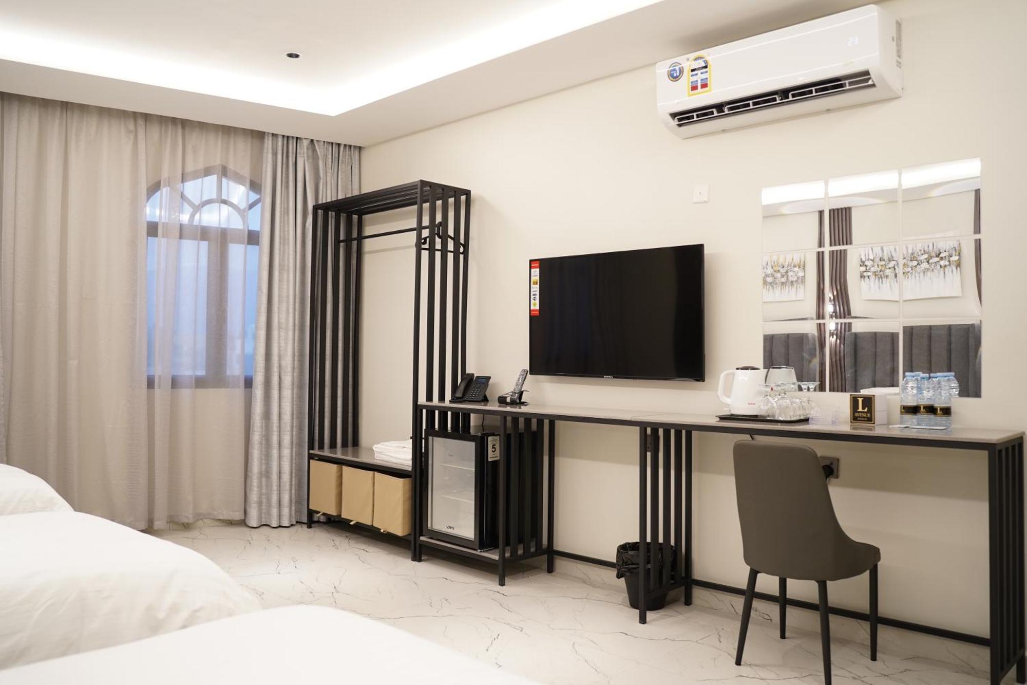 Lavenue Resthouse Daire Nizva Dış mekan fotoğraf