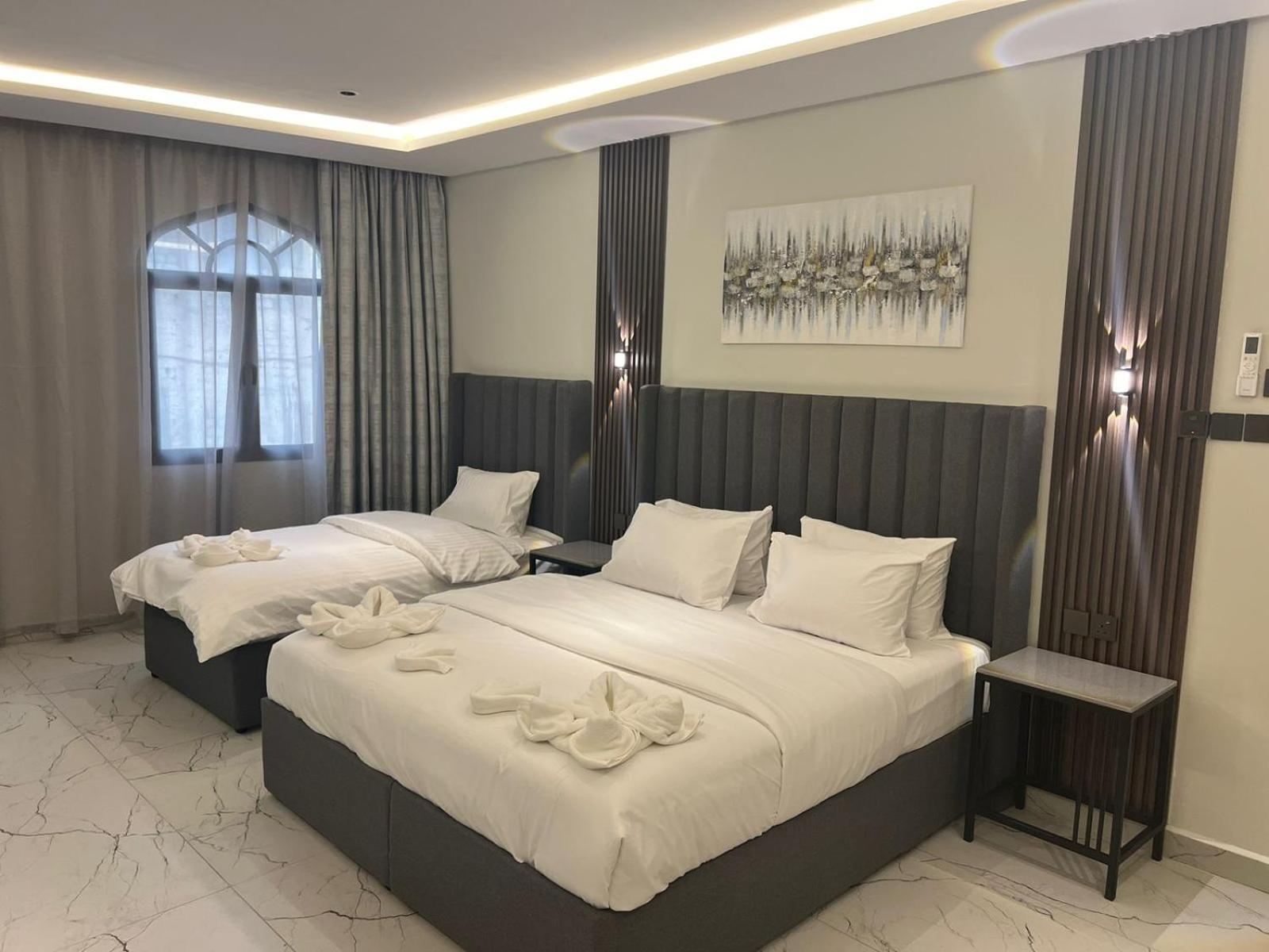 Lavenue Resthouse Daire Nizva Dış mekan fotoğraf